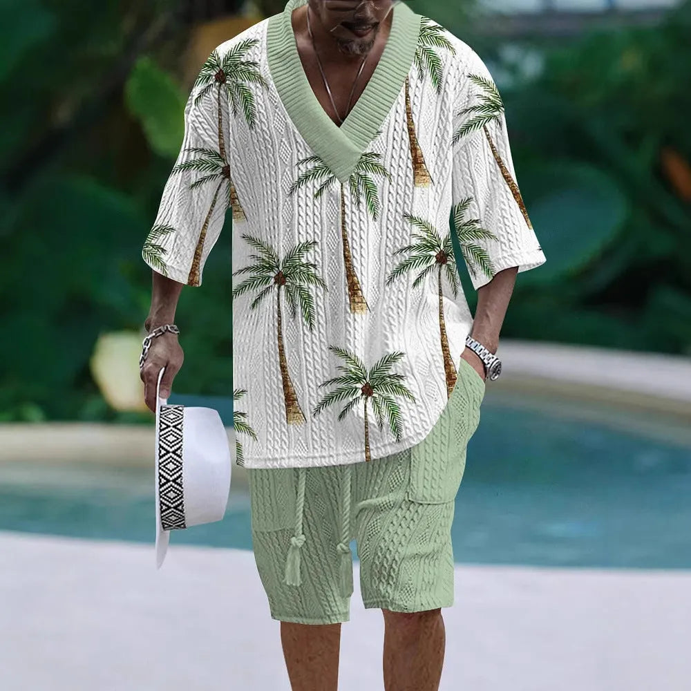Loose casual short sleeve suit in polyester fibre with matching top and shorts