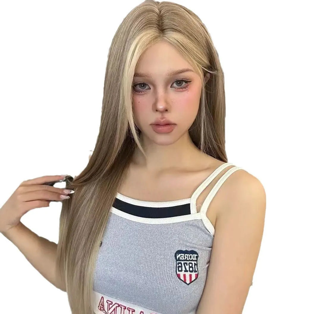 Forehead lace wig in golden brown gradient with centre-parting, full head coverage for ladies