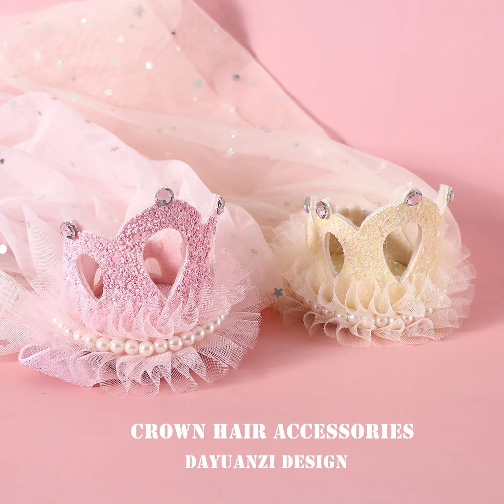 Pet princess crown headdress for cats with lace-trimmed veil in beige or pink colour options