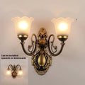 European-style American wall lamp with zinc alloy body and glass lampshade, black double head, mounted on wall in corridor