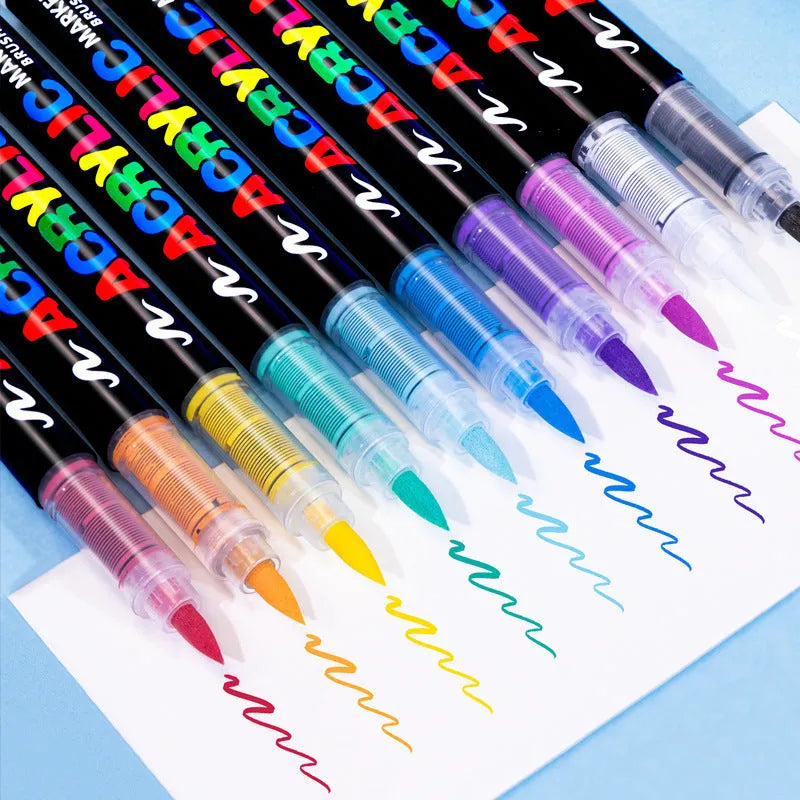 Set of liquid acrylic marker pens with soft head nibs for art and graffiti painting