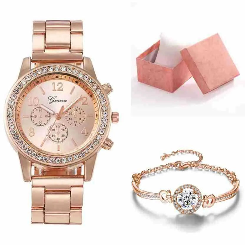 Fashion steel belt men's and ladies' couple quartz watch in gold with 10mm slim case