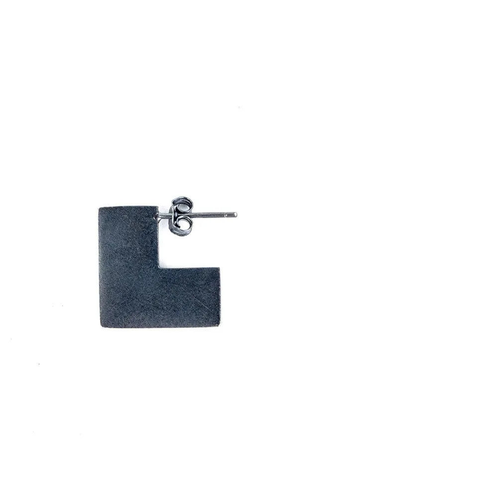 Oxidised black sterling silver square geometry earrings measuring 16mm