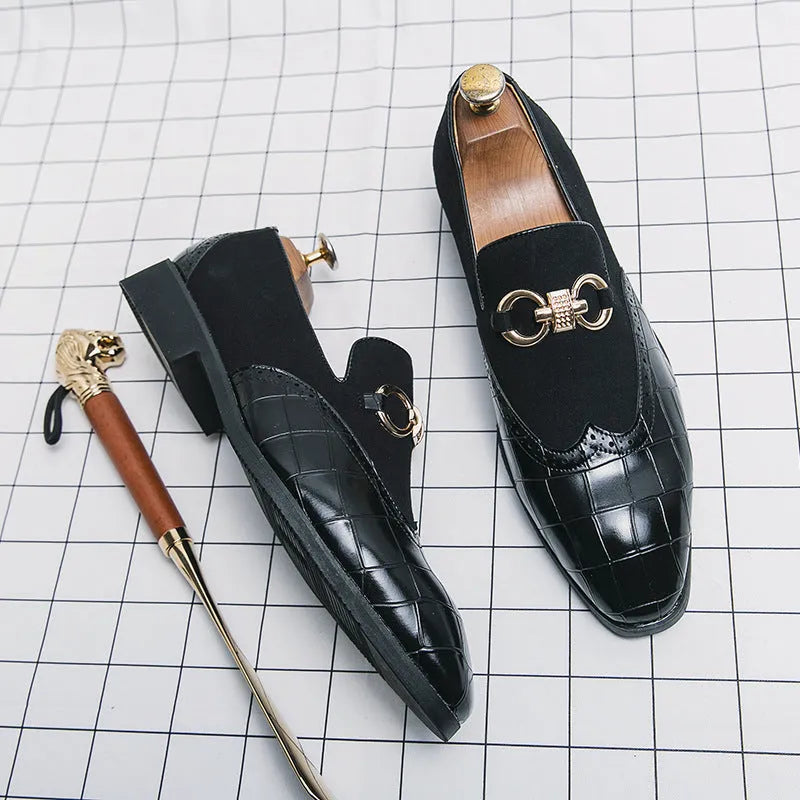 Men's black and green Korean-style business casual shoes with pointed toe design and sewing line detailing