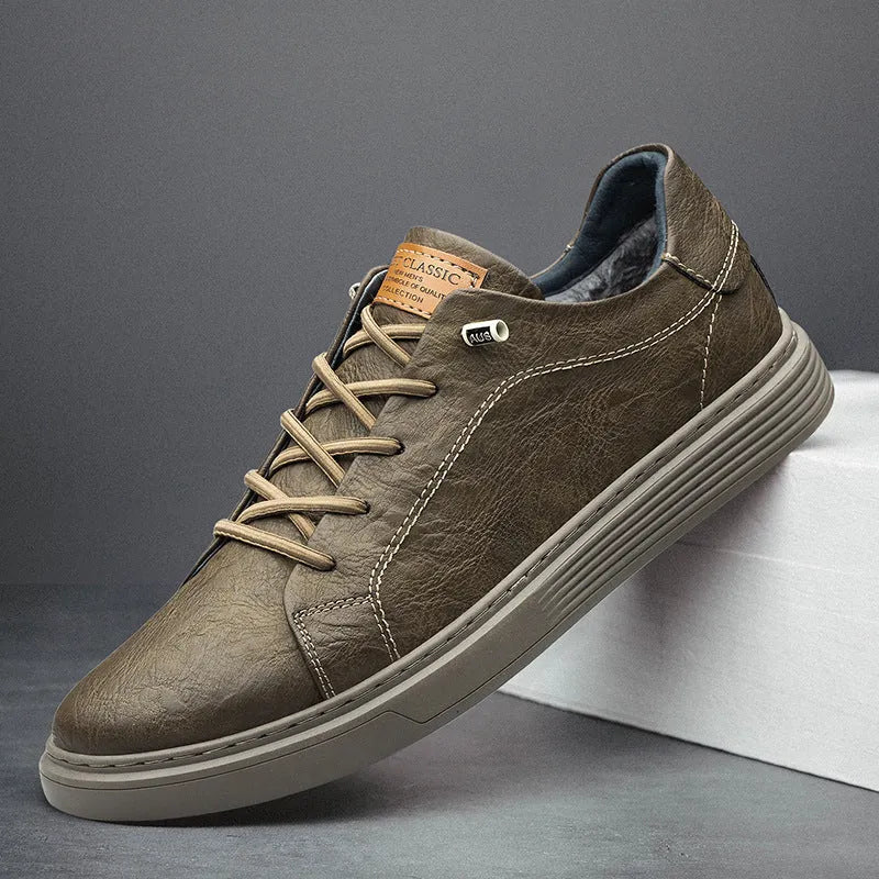 Two-layer cowhide low-top casual sneakers for men, solid colour, round toe, front lace-up, available in khaki black beige