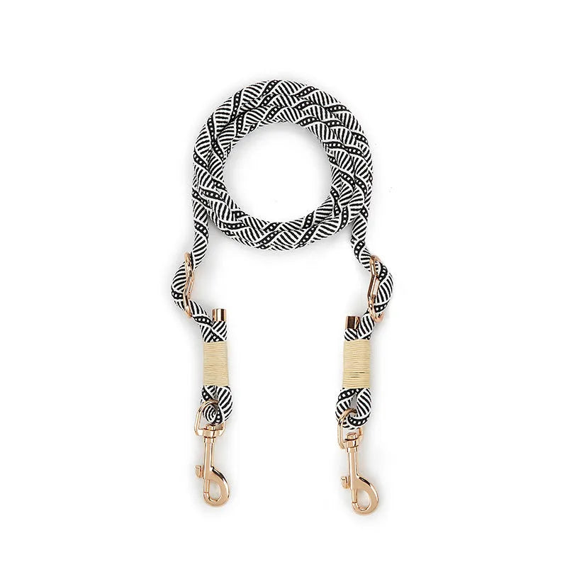 Nylon hand holding dog rope in Shadow White, 240cm long for small and medium breeds