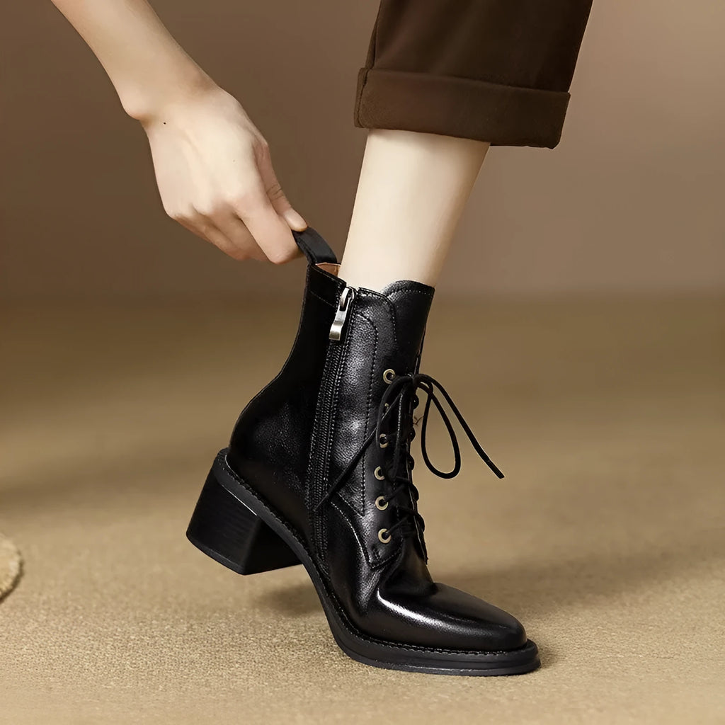 Women's black pointed-toe ankle boots with 5.5cm heel and short tube design