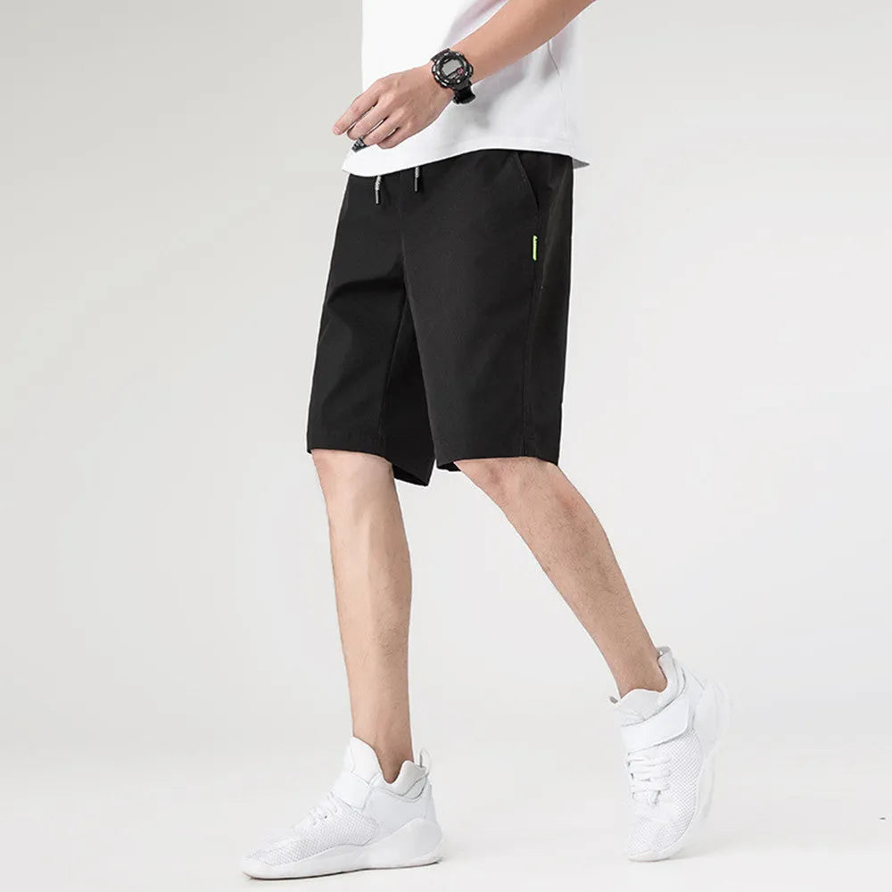 Men's polyester five-point shorts in army green, straight leg, mid-waist
