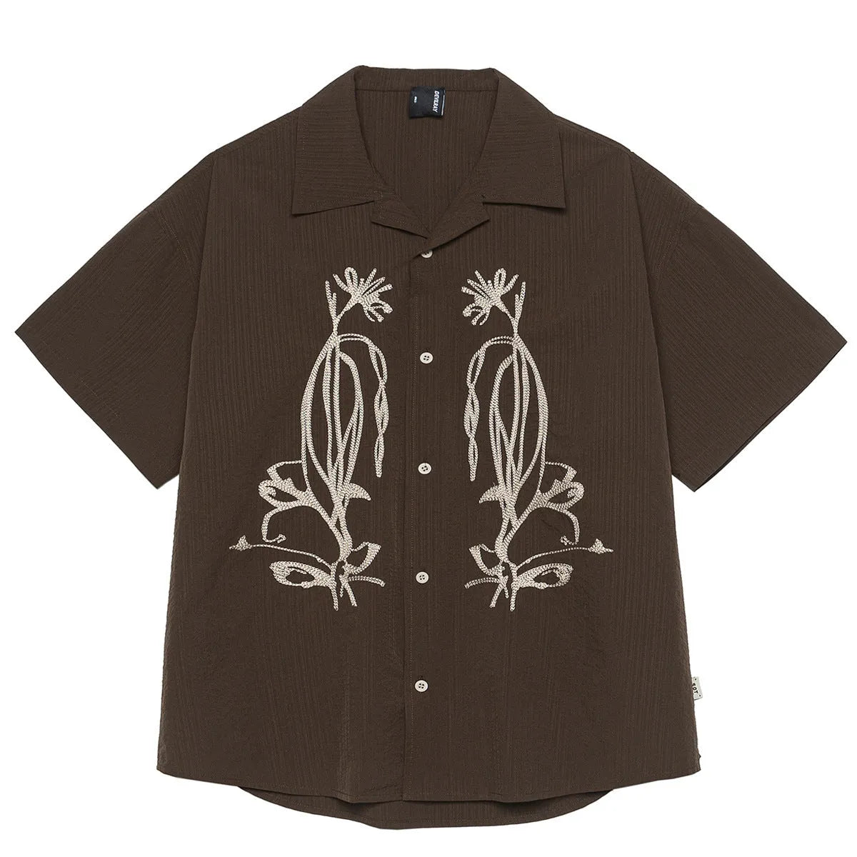 Brown striped outdoor shirt with Cuban collar and short sleeves for mountain camping