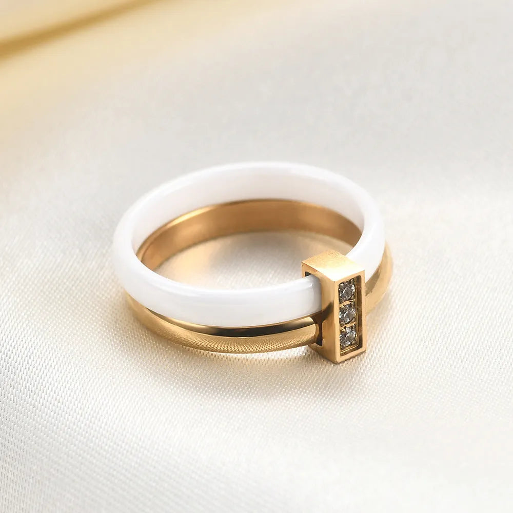 Ceramic women's ring with zirconium inlay in steel black or golden white