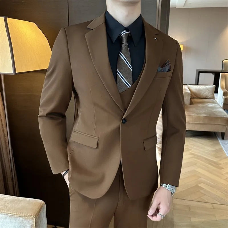 Men's slim fit business formal wear in chemical fibre blend fabric available in three colours