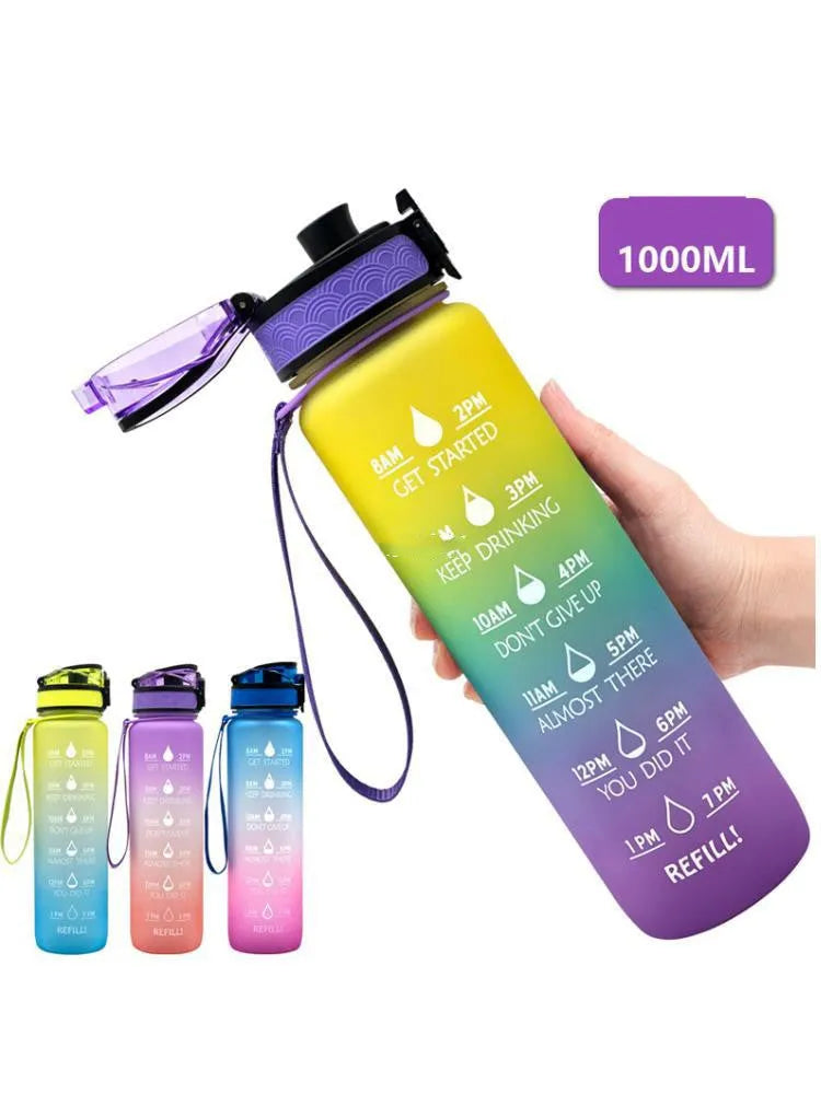Transparent 1000ml BPA-free Tritan sports bottle with infuser and clear liquid visible