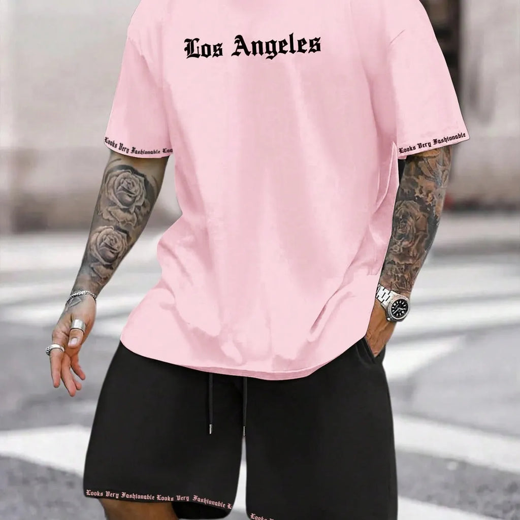 Sports style short-sleeved top and shorts suit in a quick-drying fabric on a mannequin.