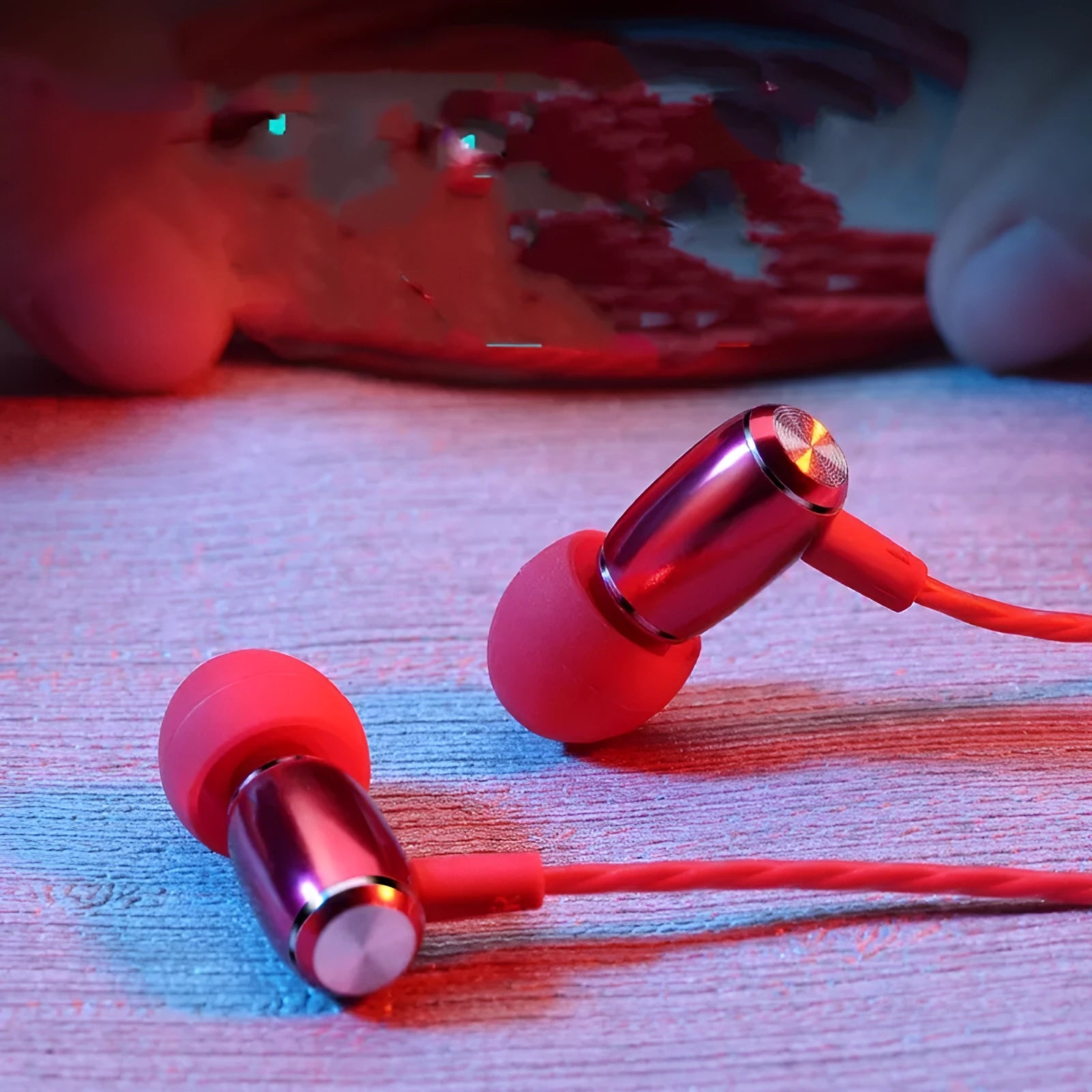 Wired in-ear subwoofer headset with 3.5mm plug in black colour for phone and computer use