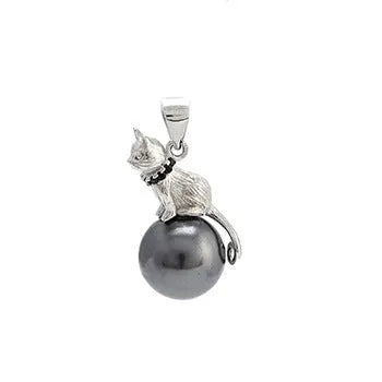 925 sterling silver cat pendant necklace on a chain, elegant style, shown in two colour finishes.
