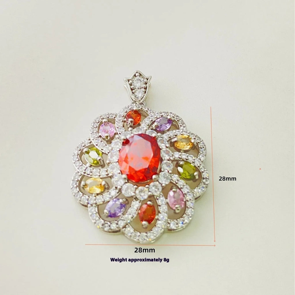 Women's zircon flower pendant necklace in gold, champagne gold or platinum colour with electroplated finish