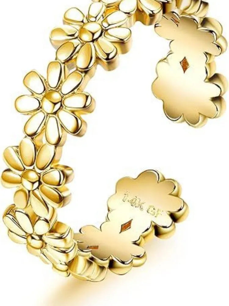 Geometric toe ring with 14K gold plating and unisex design on foot