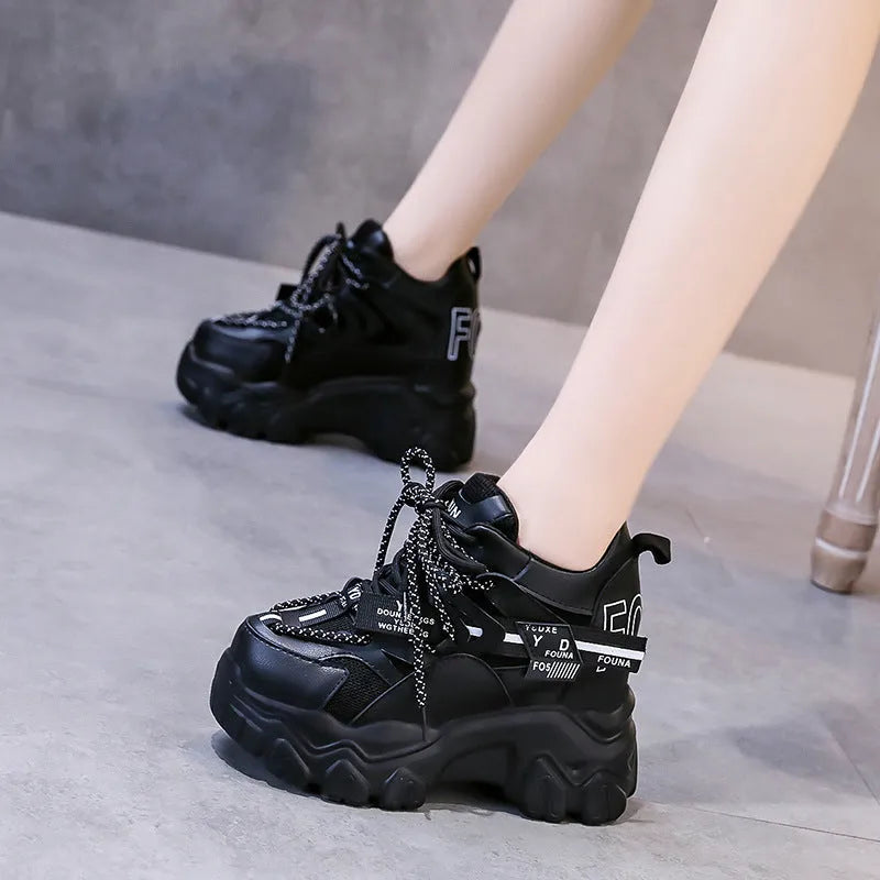Women's white mesh platform sports shoes with cross strap and 6-8cm heel