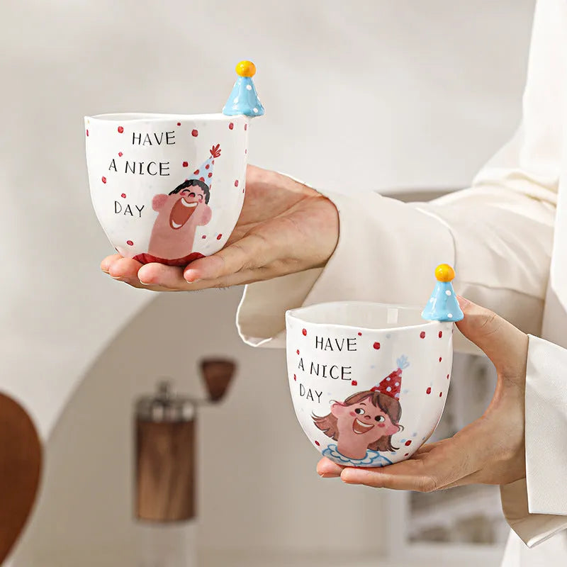 Ceramic double-layer hand-held coffee cup, 270ml, round shape, 9cm height, 7.7cm diameter