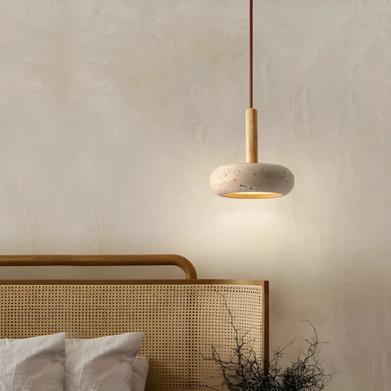 Huangdongshi three-head small droplight in retro Nordic style with K15cm shades for bedroom or dining room