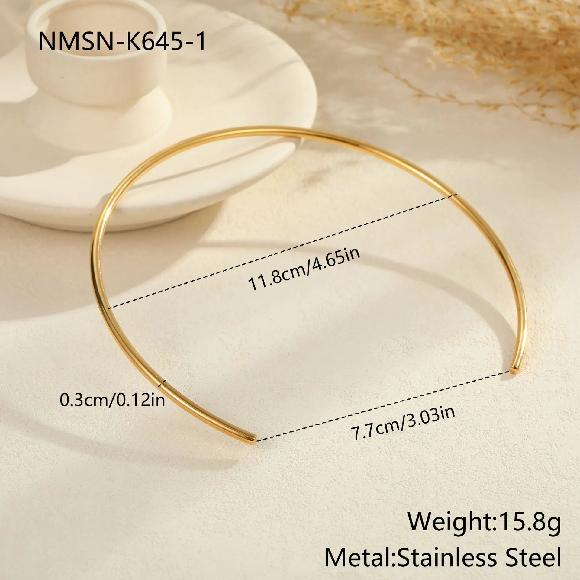 Gold and silver geometric titanium steel necklace showing collar and pendant style options.