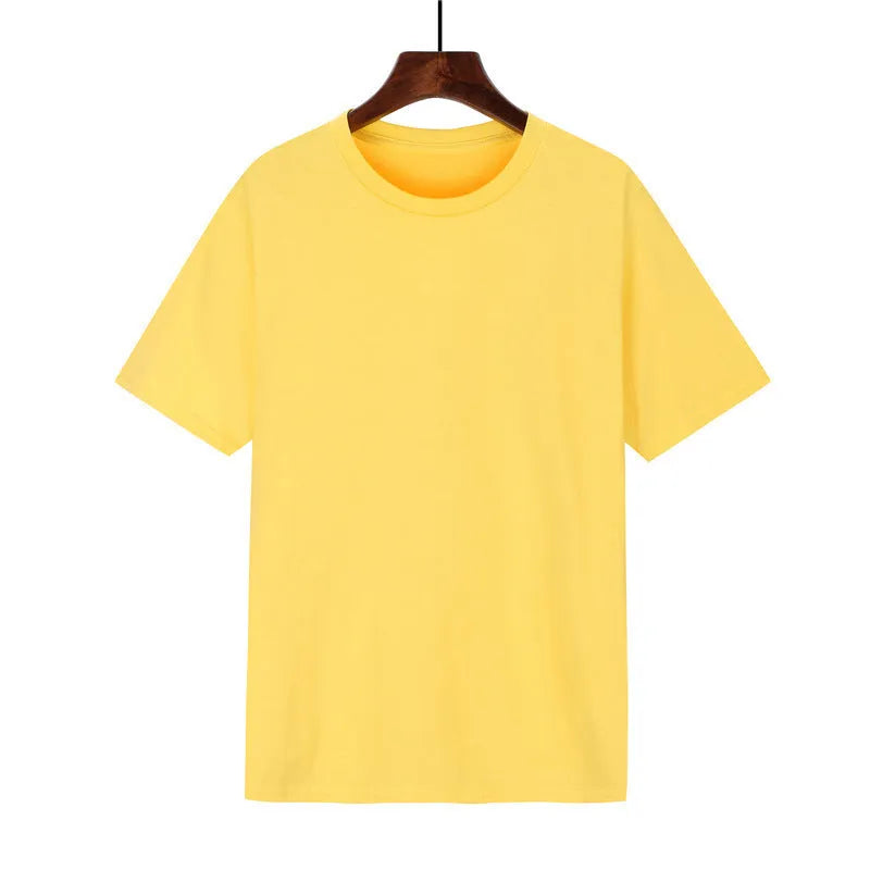 Men's loose fit cotton T-shirt in black with short sleeves and printed design