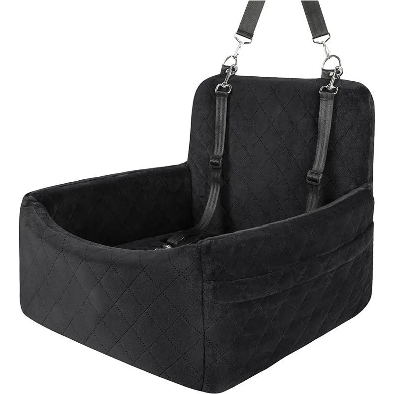 Black pet car mat made of Holland Velvet with dimensions 48x48x13cm on a car rear seat