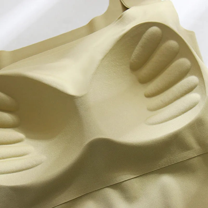 Seamless non-marking sling vest for women with thin mould cup and chest pad in light sports style.