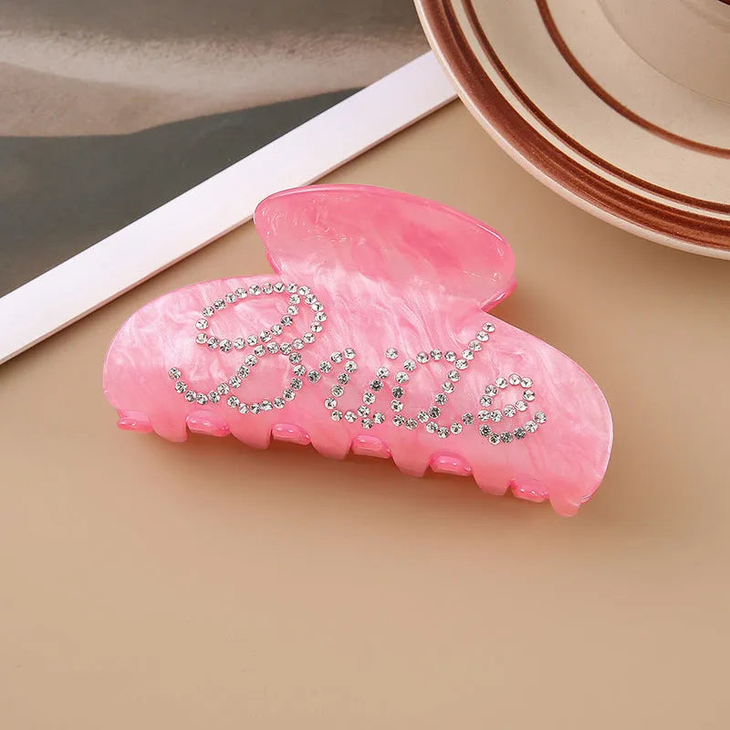 10cm acrylic hair clip with multi-diamond spot drill pattern and English letters