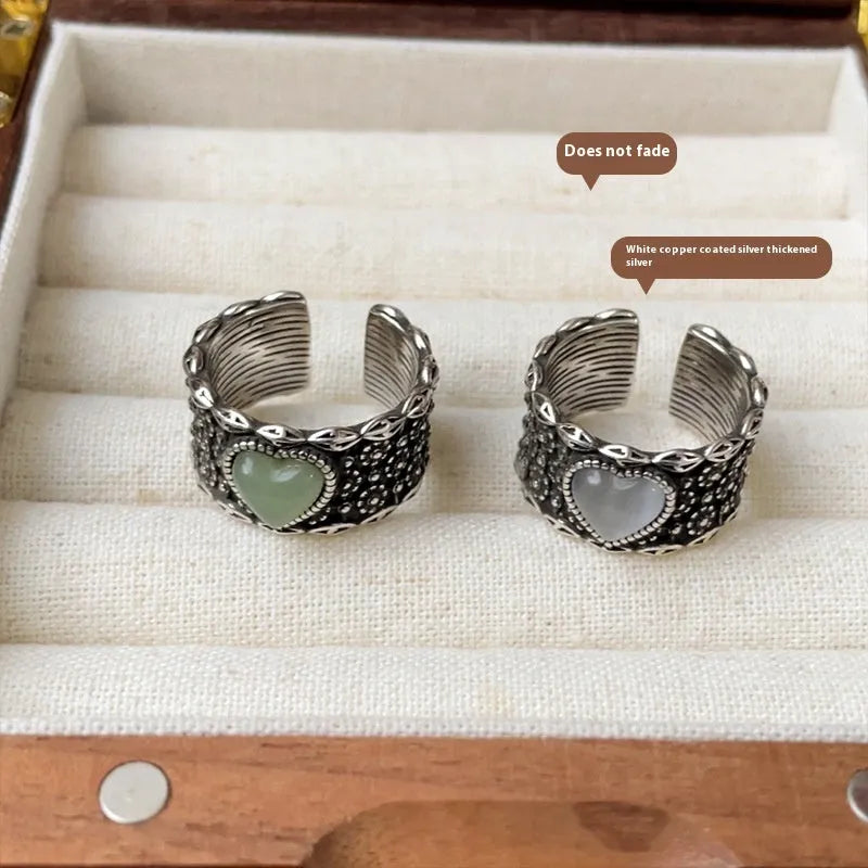 Retro adjustable heart moon ring with silver plating in green or white colours