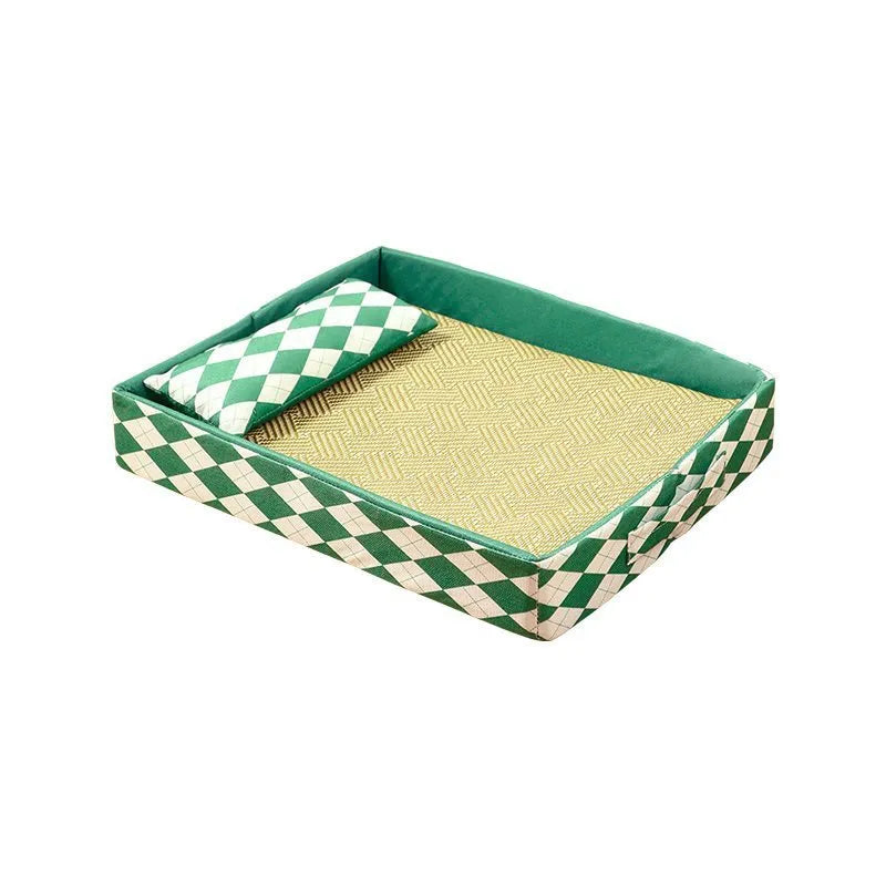 Blue rattan cat litter mat and sleeping bed next to a litter tray, showing woven texture and size scale.