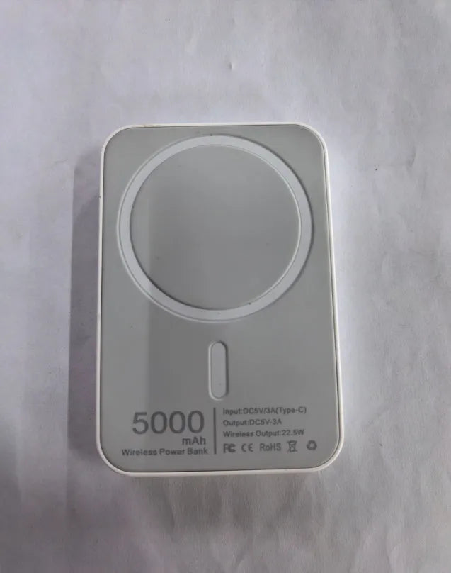 Magnetic wireless charger power bank in pink, purple or white colour with 5000mAh capacity