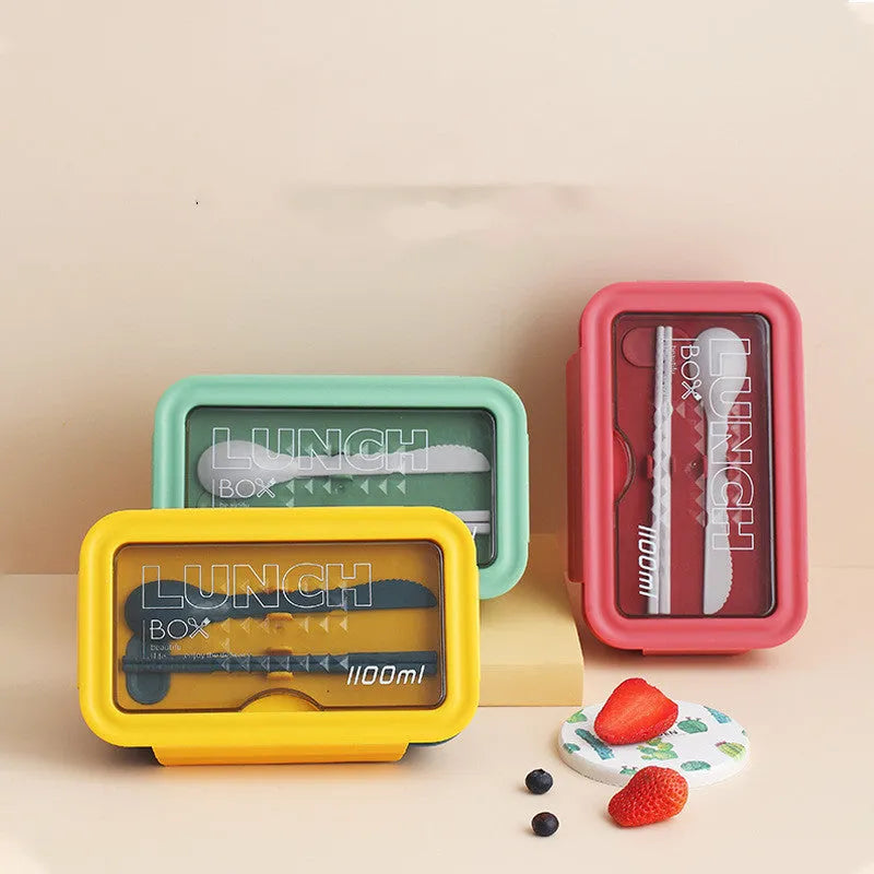 Four-compartment plastic bento lunch box with Nordic design in green colour
