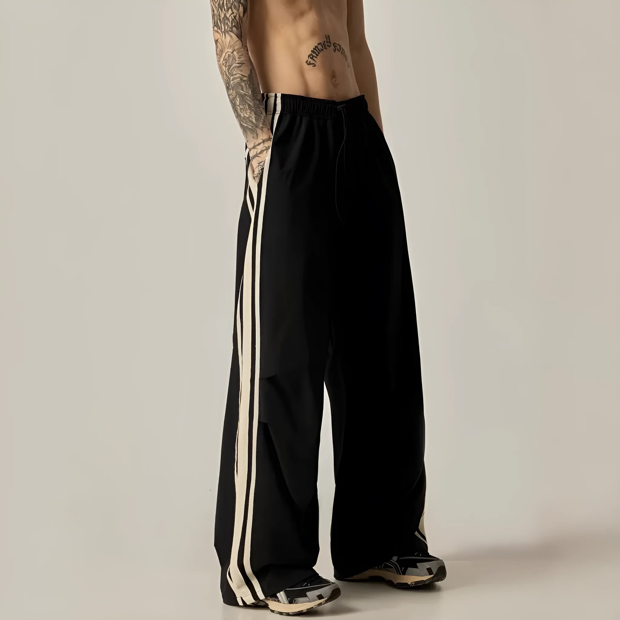 Men's black wide leg climbing trousers with high waist and straight leg design for summer leisure wear