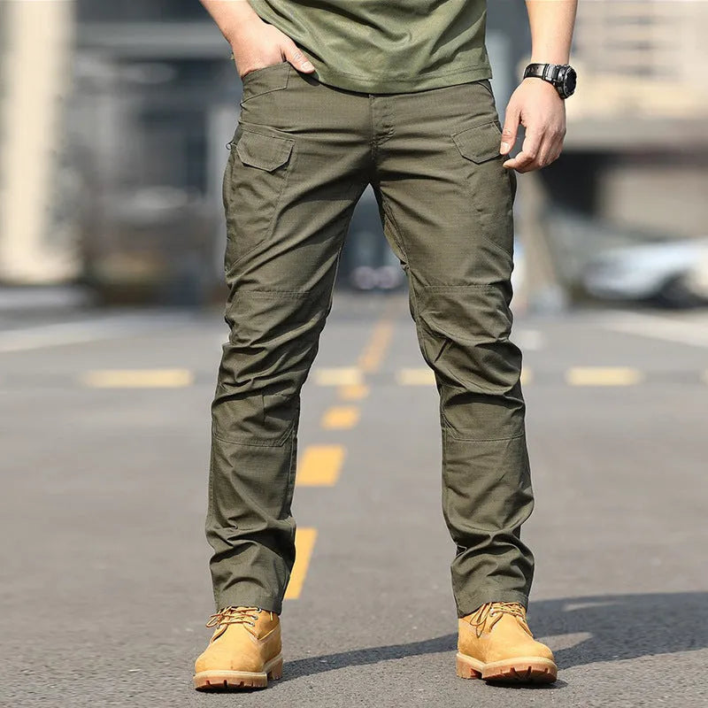 Men's training pants special service trousers in khaki for hiking and camping