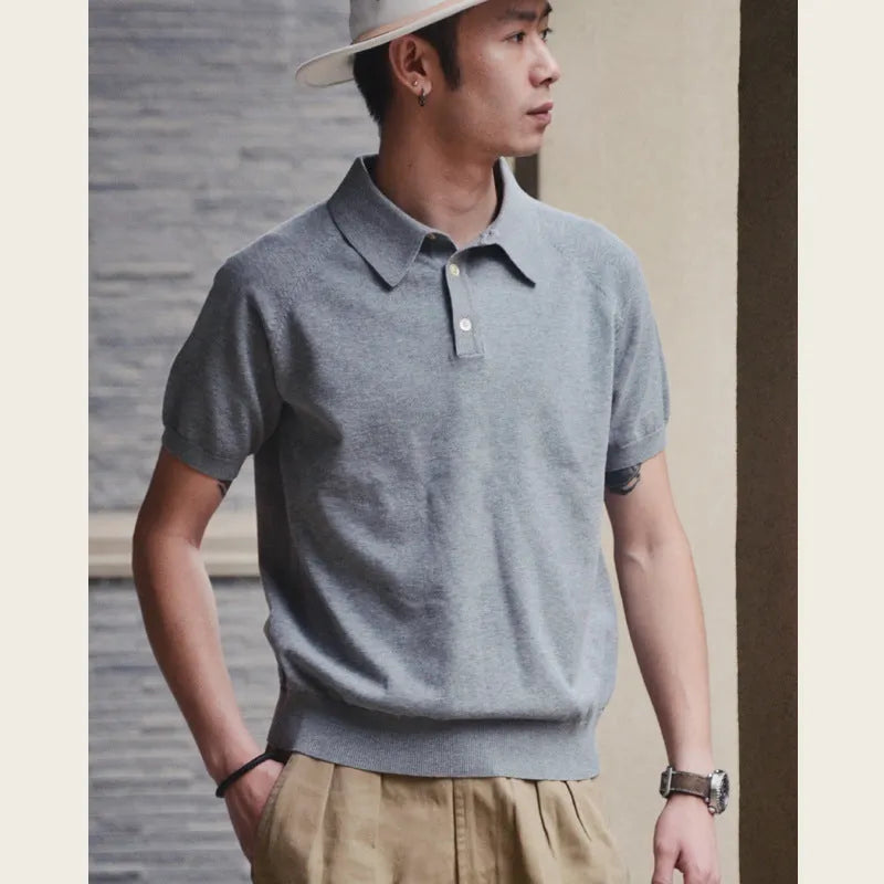 Retro slim fit cotton short-sleeved t-shirt in dark brown colour with knitted fabric construction