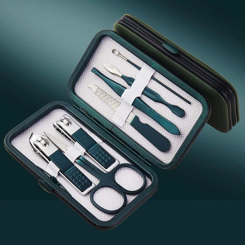 Emerald green manicure pedicure set in case with stainless steel and carbon steel nail clippers