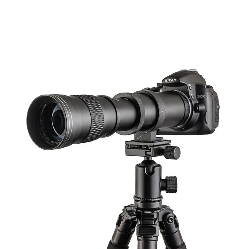 Black 420-800mm manual telephoto zoom camera lens with extended barrel and 67mm filter thread