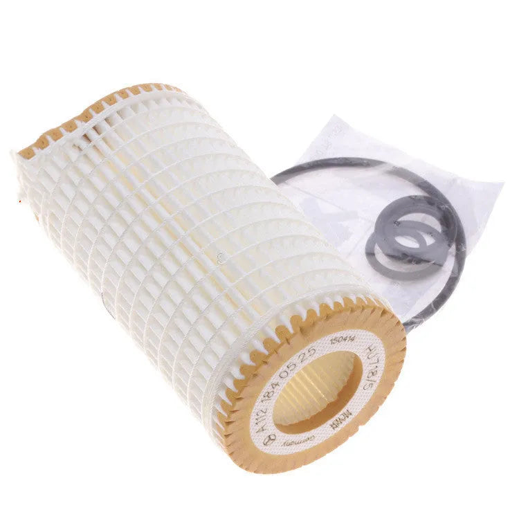HU718 5X oil filter with polyester mesh and wire wound filter element showing 10mm connections