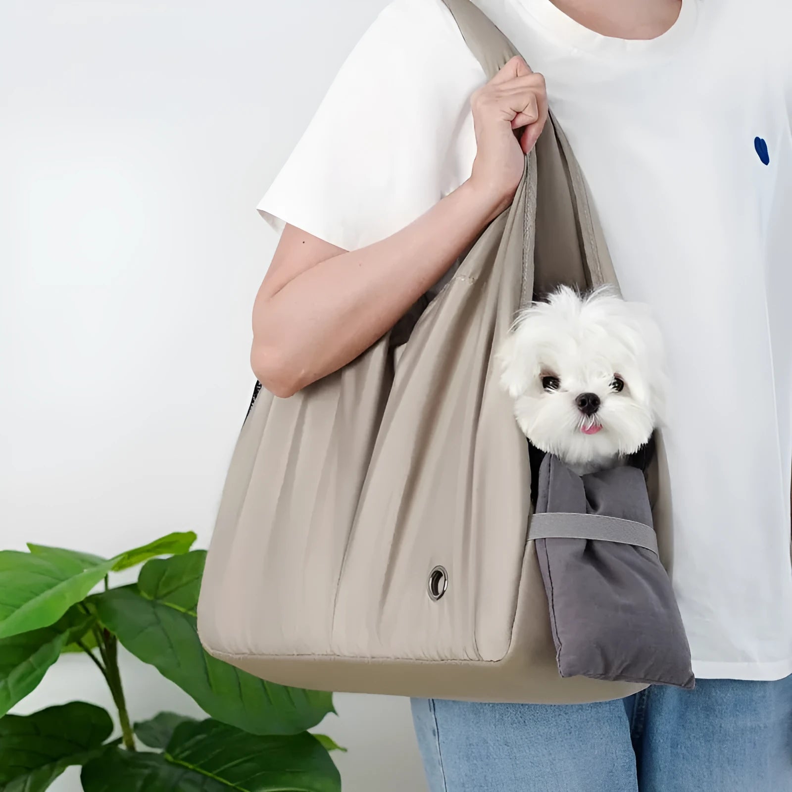 Apricot cloth pet handbag carrier for small dogs and cats